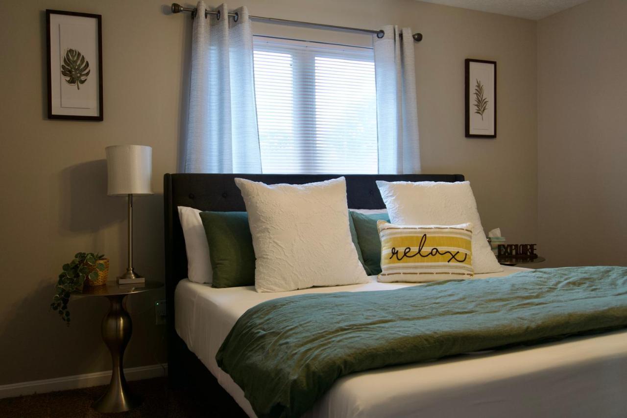 Cloud'S Bnb - The Signature Suite, For Cooks. Elizabethtown Exterior photo