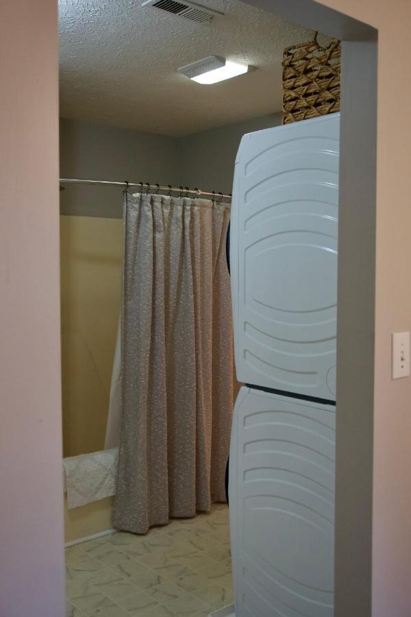 Cloud'S Bnb - The Signature Suite, For Cooks. Elizabethtown Exterior photo
